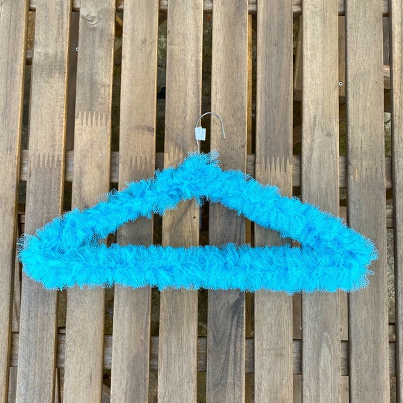 VTG handmade Tulle Hanger - Picture 1 of 1
